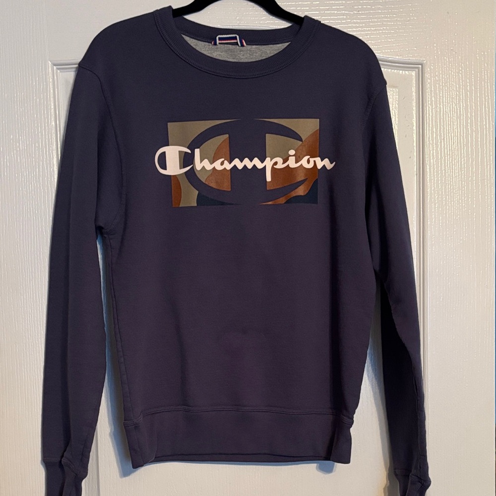 Champion Men’s Navy Crewneck Sweatshirt with Logo